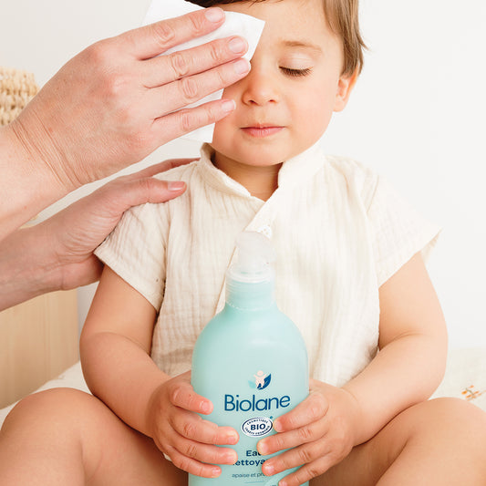 Quelle toilette quotidienne pour mon bébé