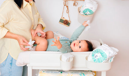 Combien de temps un bébé peut-il garder sa couche ?